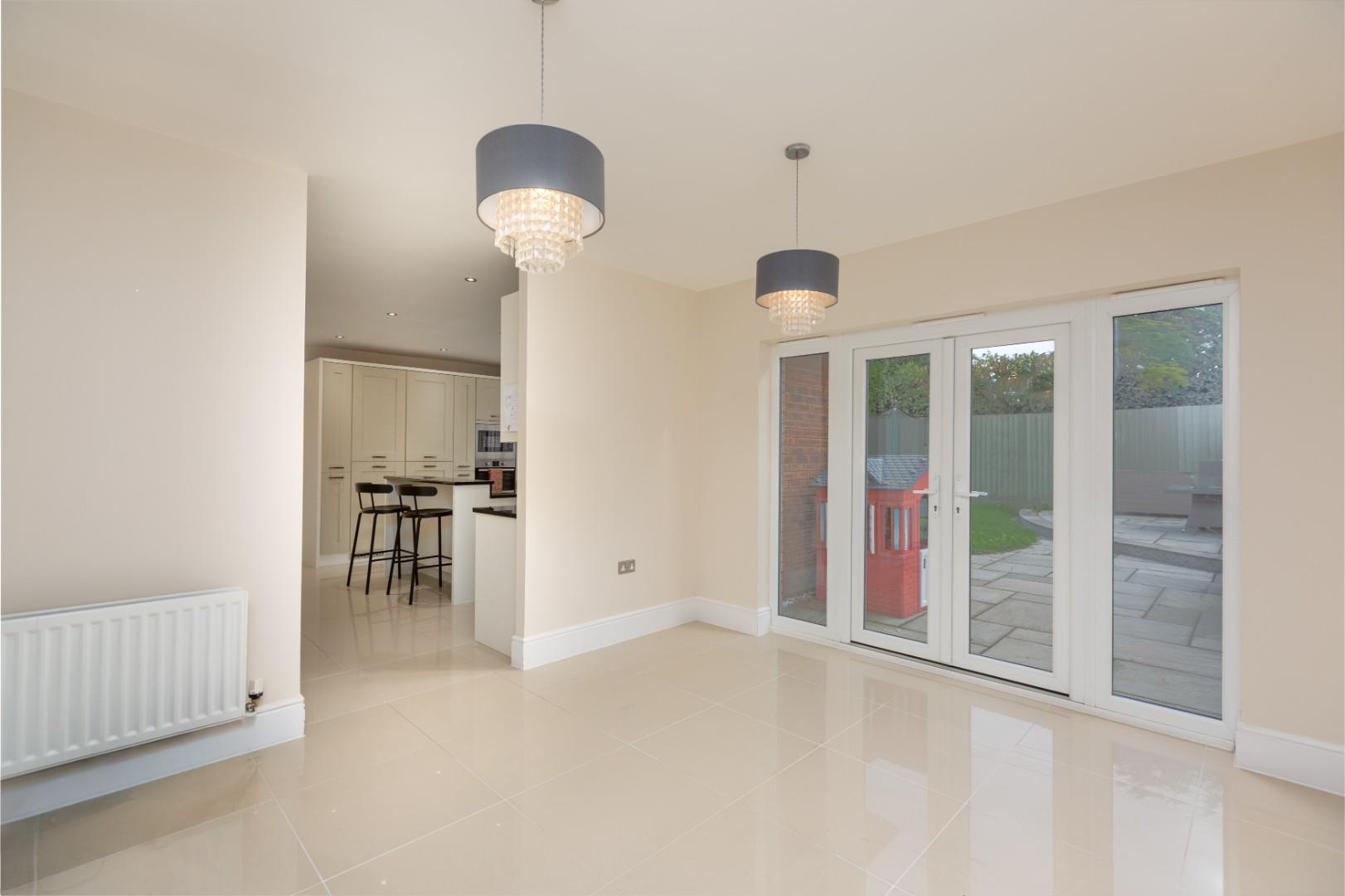 White Knight Gardens, Bishopston, Swansea, SA3 3DR